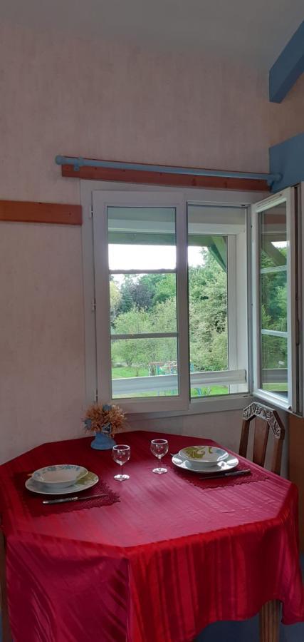 Bed and Breakfast De Couleurs Et D'Eau Fraiche Navarrenx Exterior foto