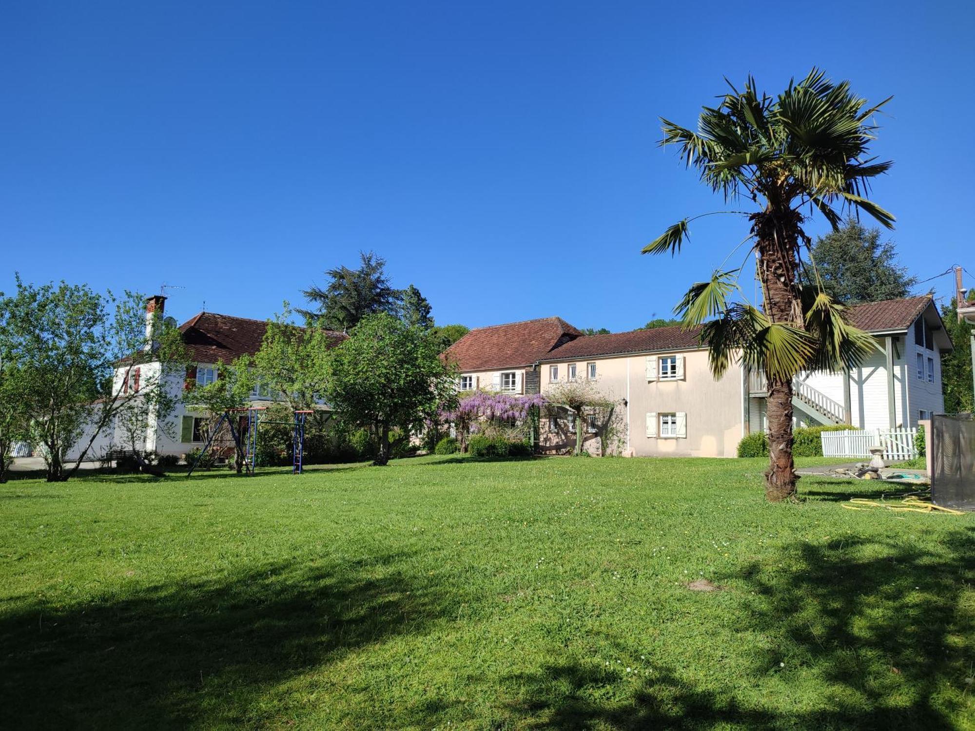 Bed and Breakfast De Couleurs Et D'Eau Fraiche Navarrenx Exterior foto